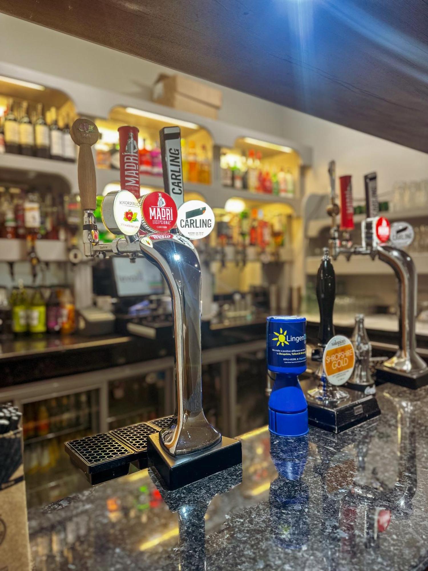 科比特阿姆斯酒店 Uffington  外观 照片
